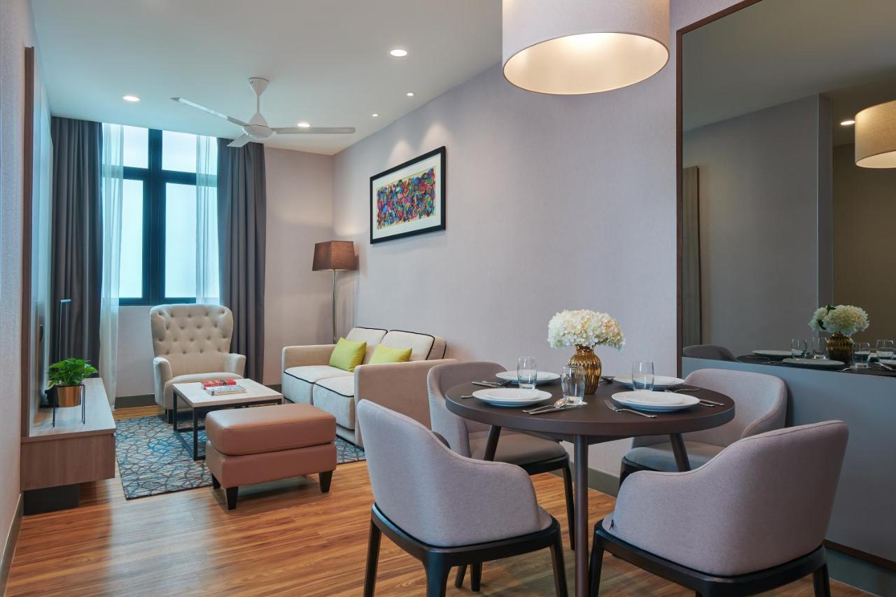 Mercure Living Putrajaya Exteriér fotografie A typical living room in a serviced apartment