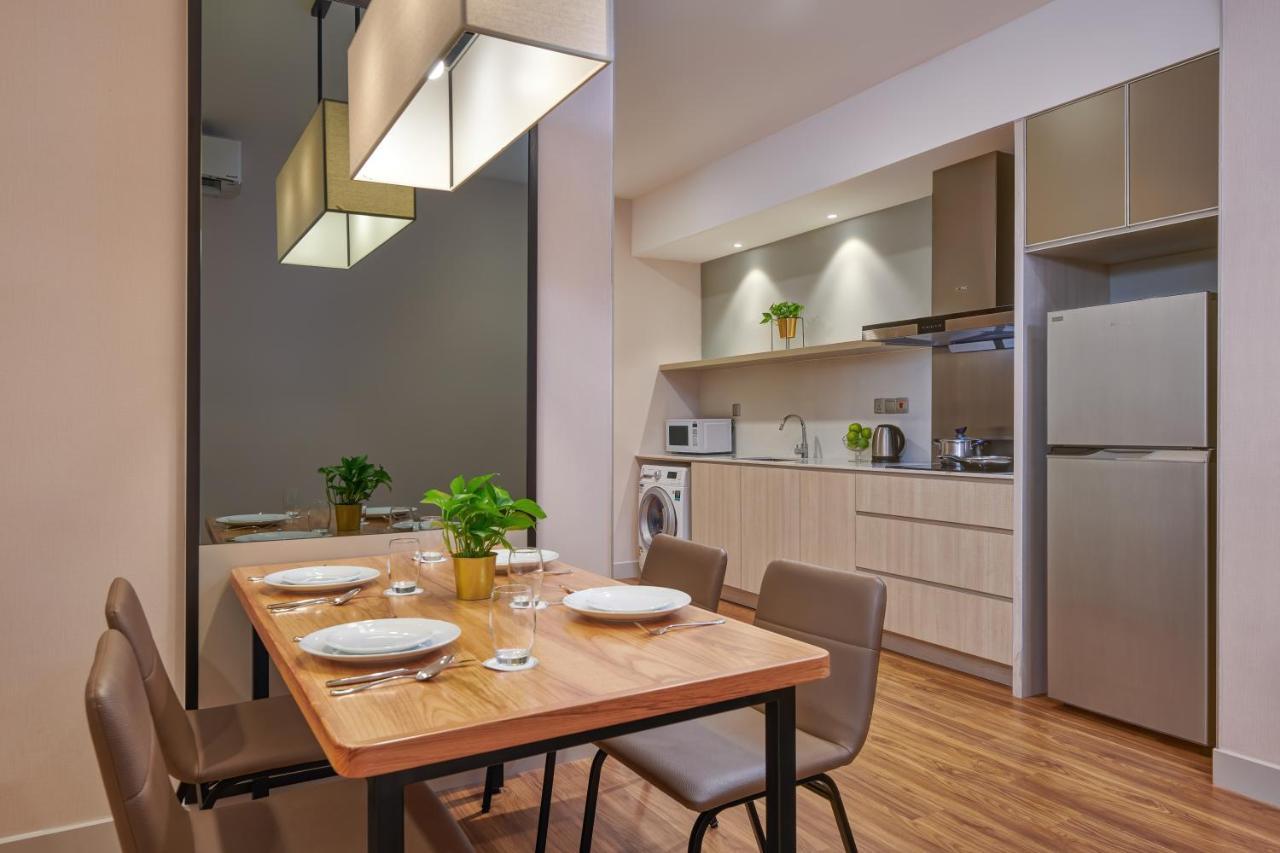 Mercure Living Putrajaya Exteriér fotografie A typical kitchen in a serviced apartment